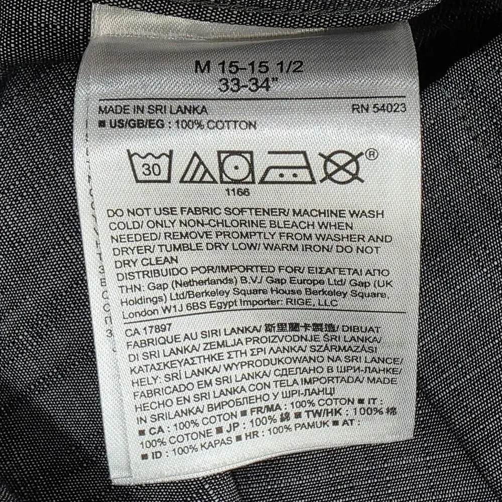 Banana Republic grey cotton long sleeve button down dress shirt - medium